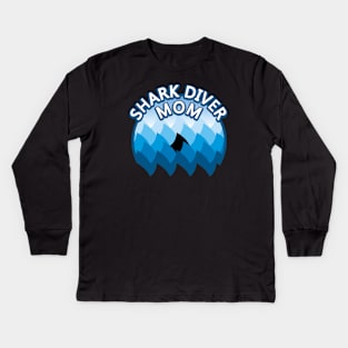 shark diver mom Kids Long Sleeve T-Shirt